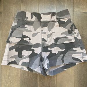 Hollister camo high waisted shorts
